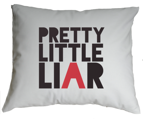 Poduszka „Pretty Little Liar”